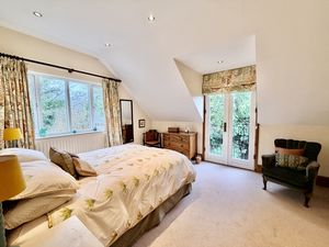 Photo 6- click for photo gallery